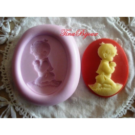 Stampino in silicone per Fimo "CAMMEO"BAMBiNO IN PREGHIERA " 40X30MM